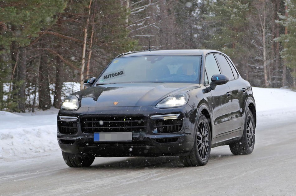 2018 Porsche Cayenne kamuflajl� resim galerisi