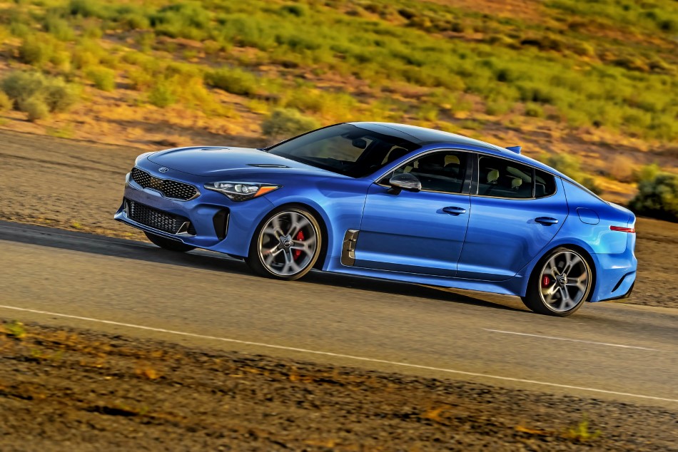 Yeni Kia Stinger V6 resim galerisi