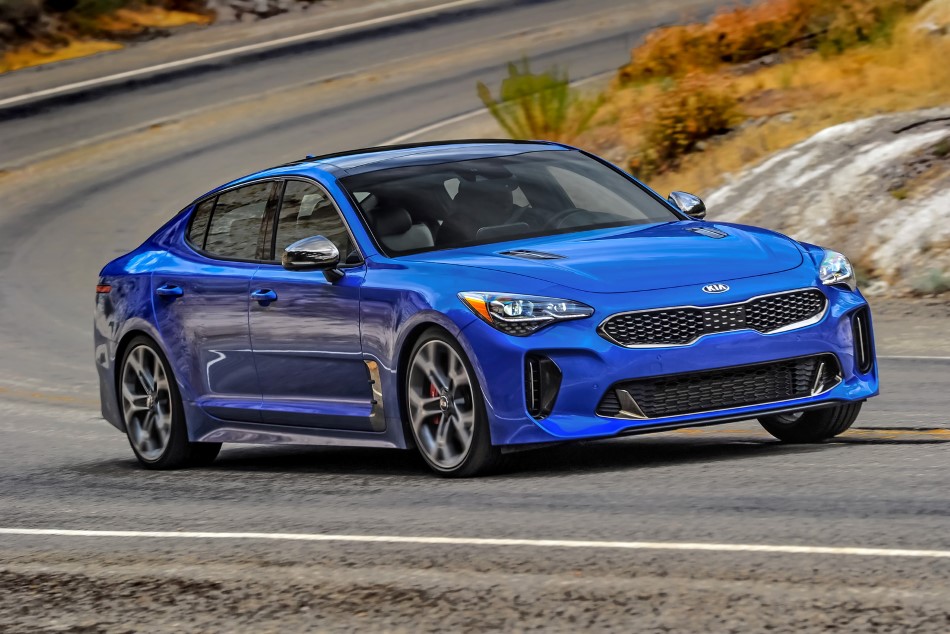 Yeni Kia Stinger V6 resim galerisi