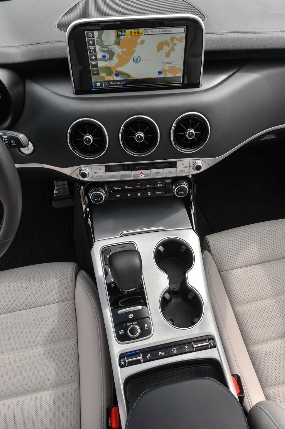 Yeni Kia Stinger V6 resim galerisi