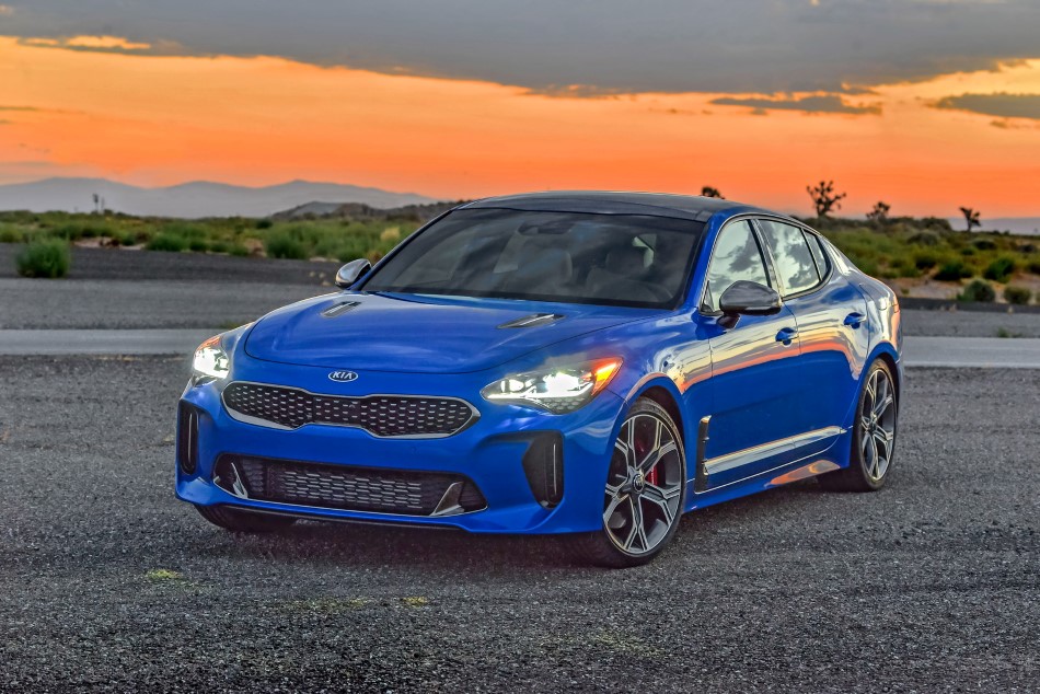 Yeni Kia Stinger V6 resim galerisi