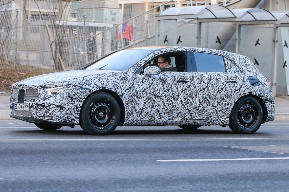Yeni 2018 Mercedes A-Serisi resim galerisi