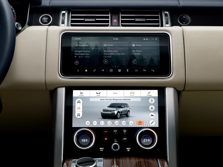 2018 Range Rover resim galerisi