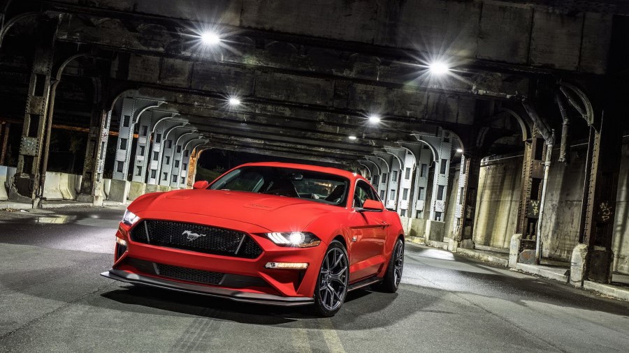 Ford Mustang GT Performance Pack Level 2 resim galerisi