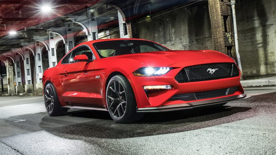 Ford Mustang GT Performance Pack Level 2 resim galerisi
