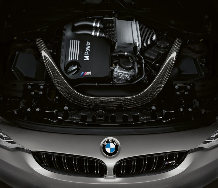 BMW M3 CS resim galerisi (09.11.2017)