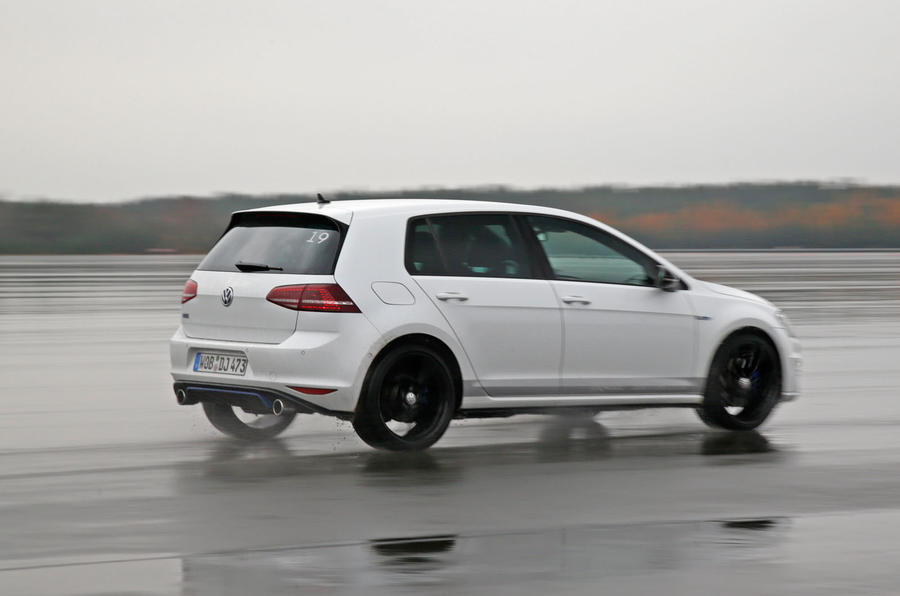Volkswagen Golf 1.5 TSI MHEV prototipi resim galerisi (25.11.2017)