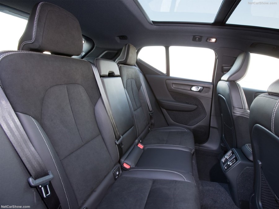 2018 Volvo XC40 resim galerisi (27.11.2017)
