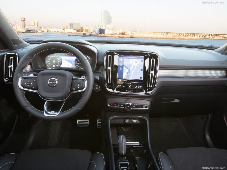 2018 Volvo XC40 resim galerisi (27.11.2017)