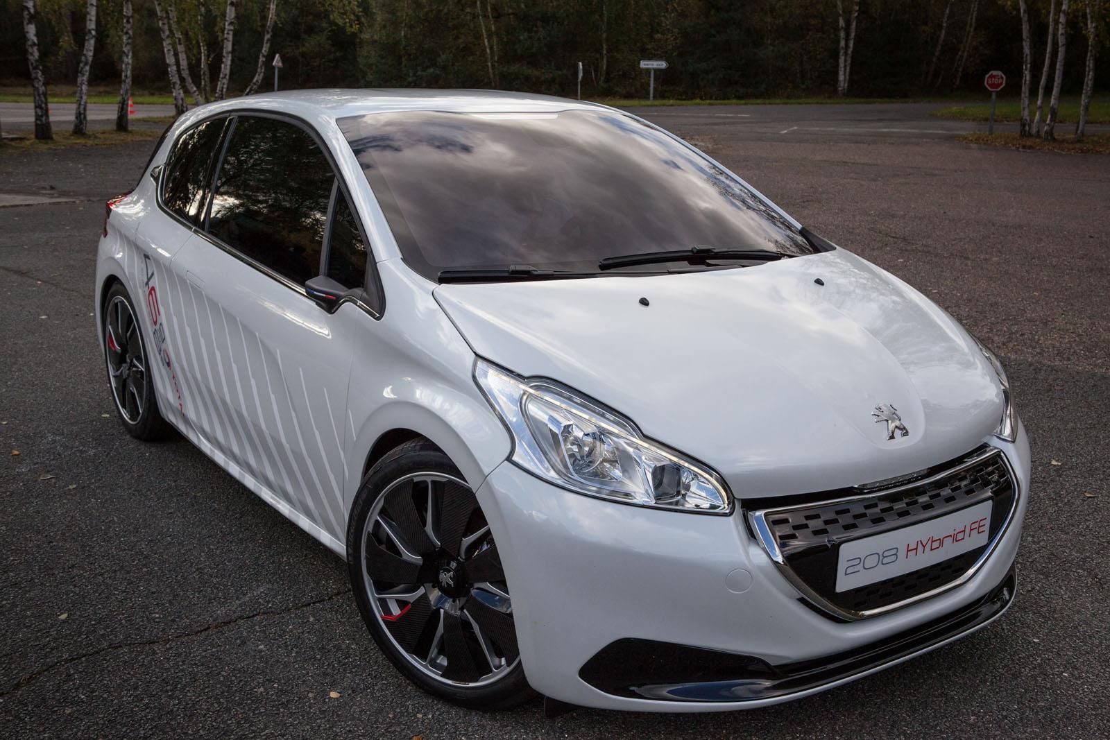 PEUGEOT 208 FE HYBRID AYRINTILI RESM GALERS
