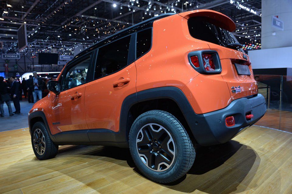 YEN JEEP RENEGADE TRALHAWK CENEVRE RESM GALERS