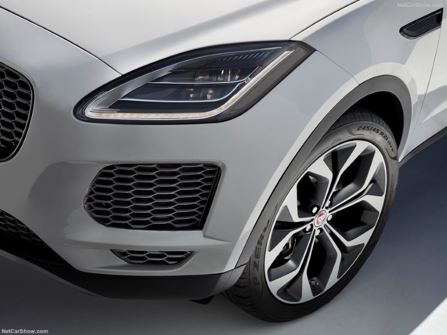 2018 Jaguar E-Pace resim galerisi (27.11.2017)