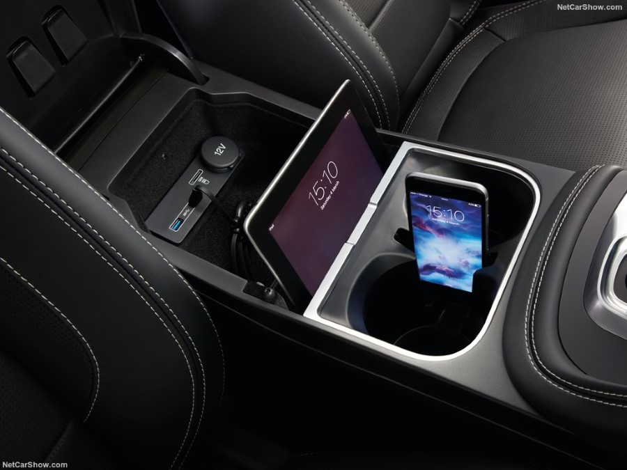 2018 Jaguar E-Pace resim galerisi (27.11.2017)