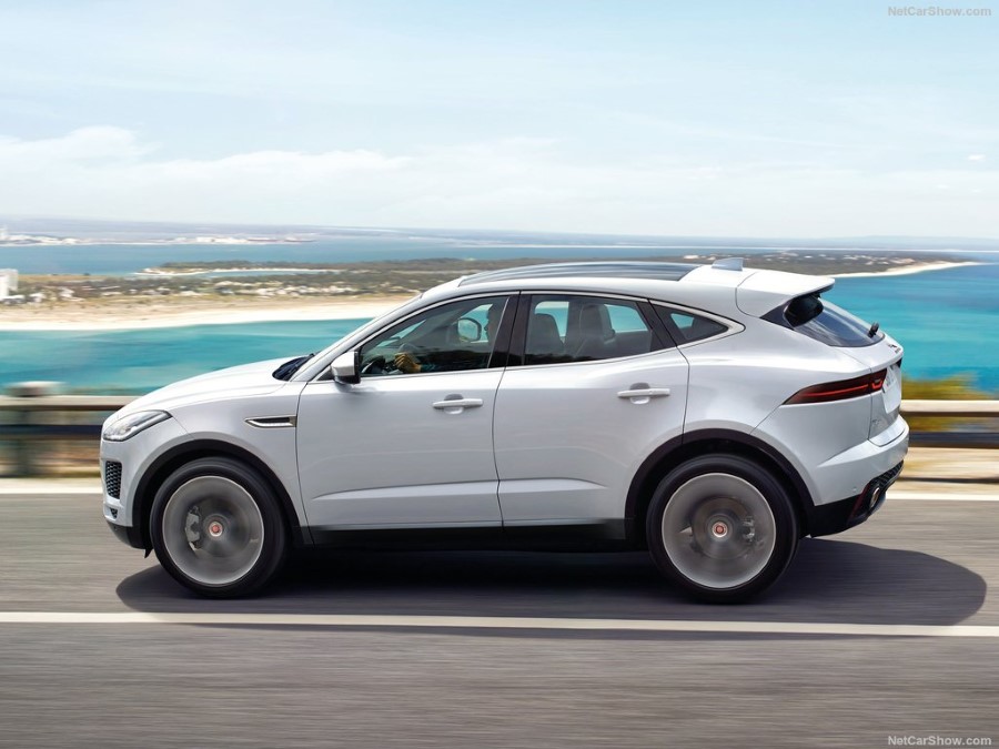 2018 Jaguar E-Pace resim galerisi (27.11.2017)