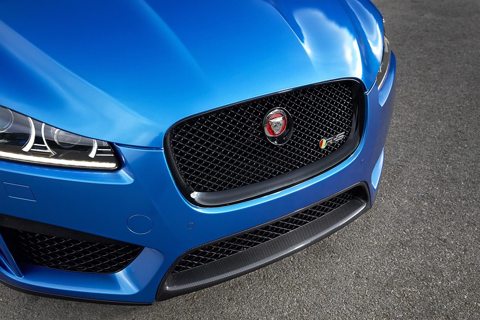 YEN JAGUAR XFR-S SPORTBRAKE RESM GALERS