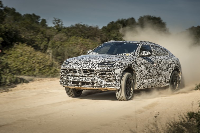 Lamborghini Urus resim galerisi (06.12.2017)