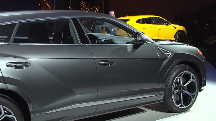 Lamborghini Urus resim galerisi (06.12.2017)