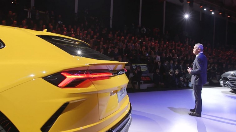 Lamborghini Urus resim galerisi (06.12.2017)