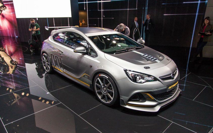 OPEL ASTRA OPC EXTREME CENEVRE RESM GALERS