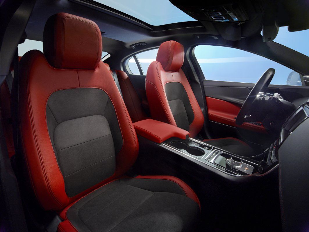 YEN 2015 JAGUAR XE LK RESM GALERS
