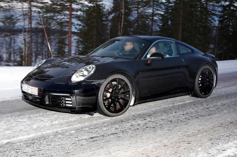 Yeni nesil Porsche 911 resim galerisi (11.12.2017)