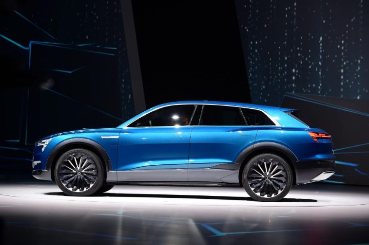 2018 Audi e-tron SUV resim galerisi (15.12.2017)