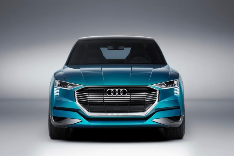 2018 Audi e-tron SUV resim galerisi (15.12.2017)