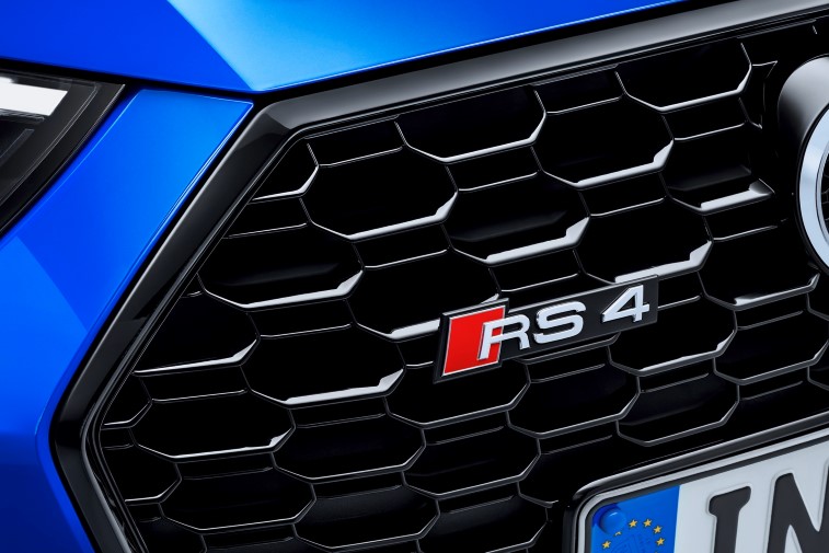 2018 Audi RS4 Avant resim galerisi (18.12.2017)