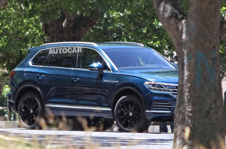 2018 Volkswagen Touareg resim galerisi (19.12.2017)