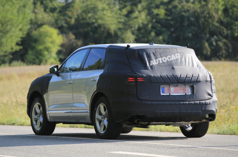 2018 Volkswagen Touareg resim galerisi (19.12.2017)