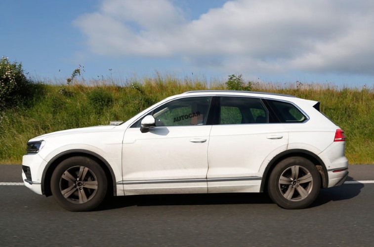 2018 Volkswagen Touareg resim galerisi (19.12.2017)