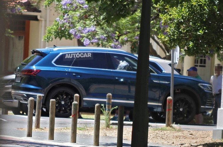 2018 Volkswagen Touareg resim galerisi (19.12.2017)