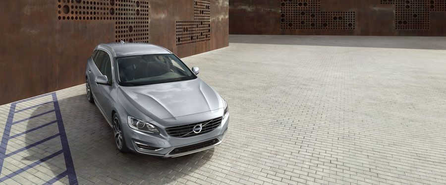 YEN MAKYAJLI 2014 VOLVO V60 GALER