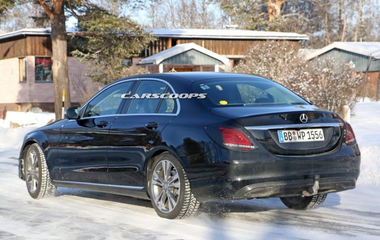 2019 Mercedes-Benz C-Serisi resim galerisi