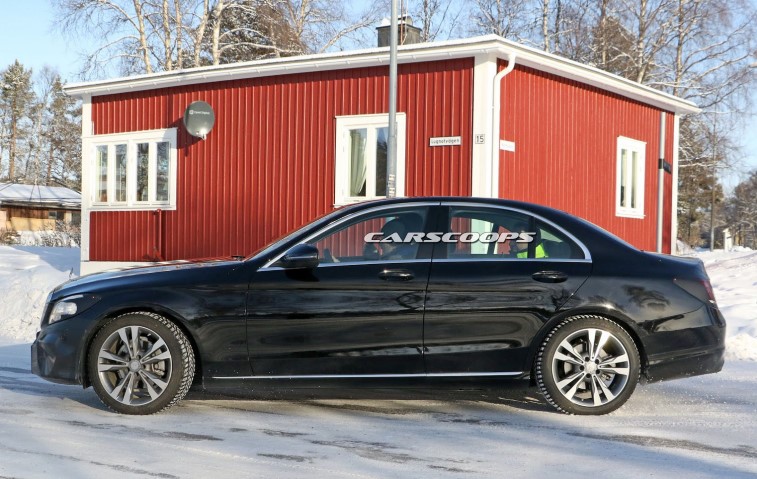 2019 Mercedes-Benz C-Serisi resim galerisi