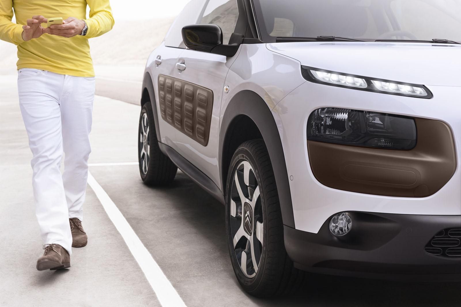 YEN CTROEN C4 CACTUS DETAYLI RESM GALERS