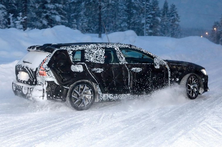 2018 Volvo V60
