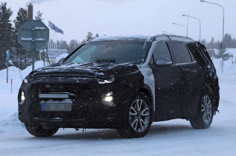 2018 Hyundai Santa Fe resim galerisi (31.01.2018)