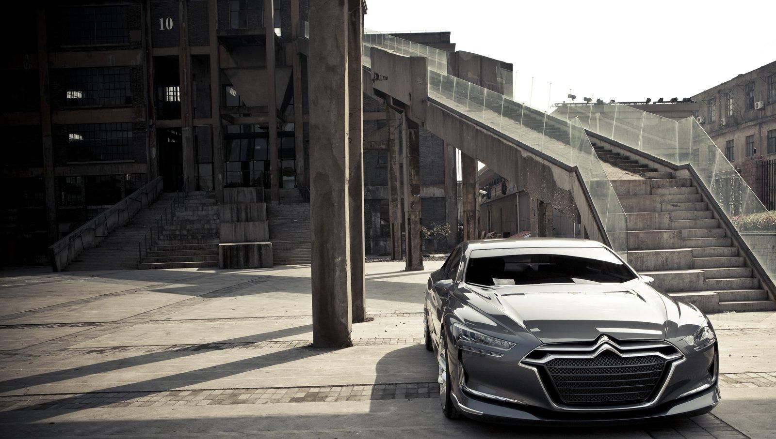 CTROEN METROPOLS CONCEPT GALER