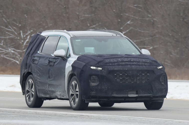 Yeni Hyundai Santa Fe resim galerisi (02.02.2018)