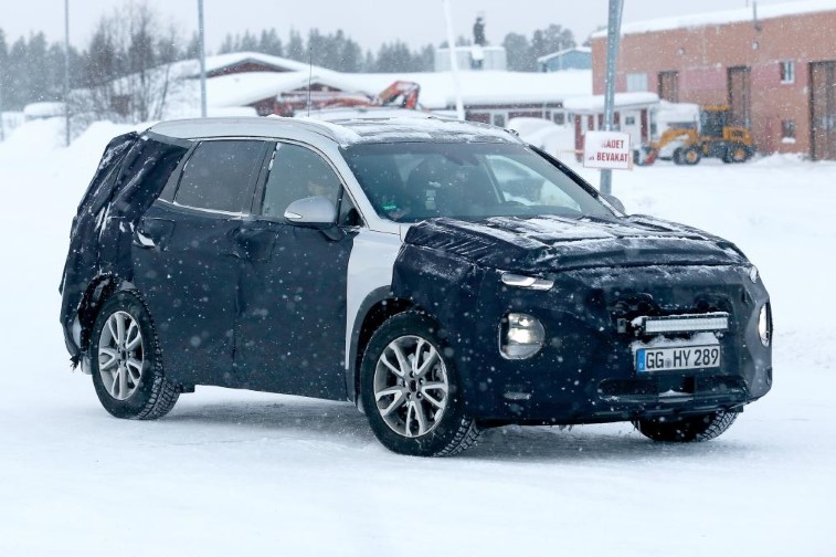 Yeni Hyundai Santa Fe resim galerisi (02.02.2018)