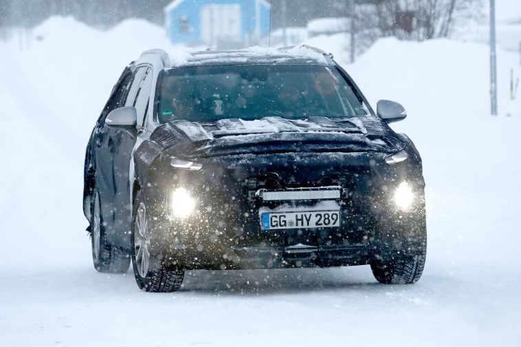 Yeni Hyundai Santa Fe resim galerisi (02.02.2018)