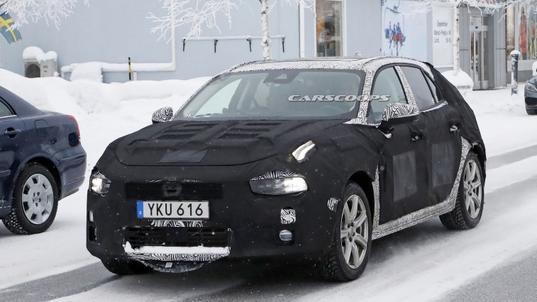 Lynk & Co 04 resim galerisi (02.02.2018)