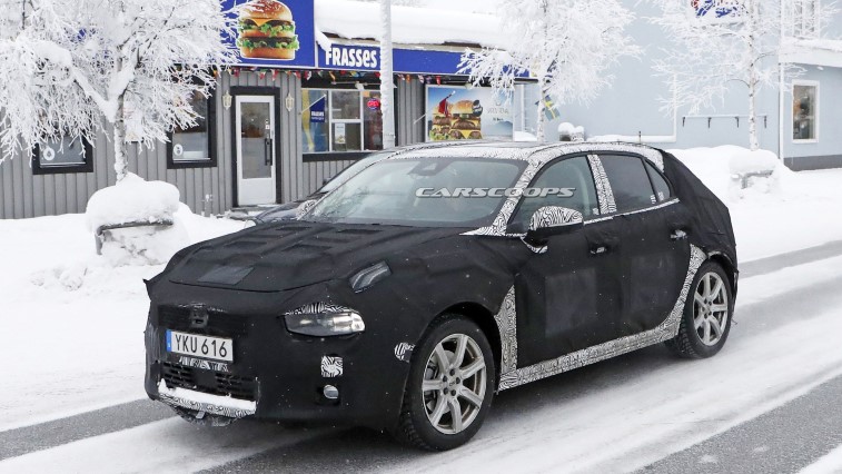 Lynk & Co 04 resim galerisi (02.02.2018)