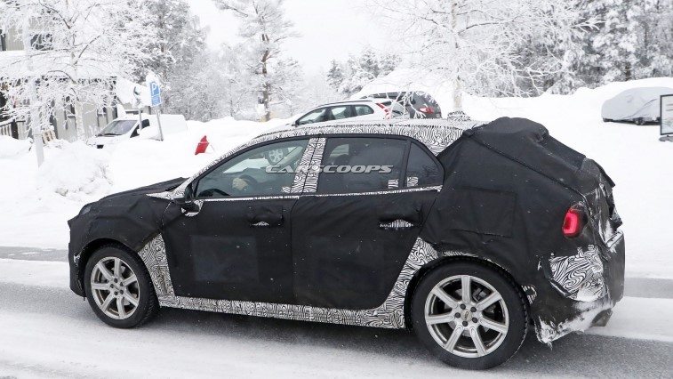 Lynk & Co 04 resim galerisi (02.02.2018)