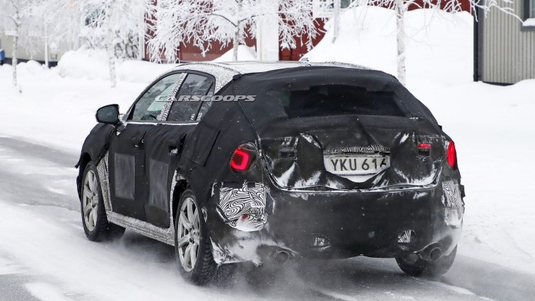 Lynk & Co 04 resim galerisi (02.02.2018)