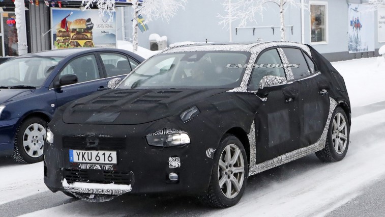 Lynk & Co 04 resim galerisi (02.02.2018)