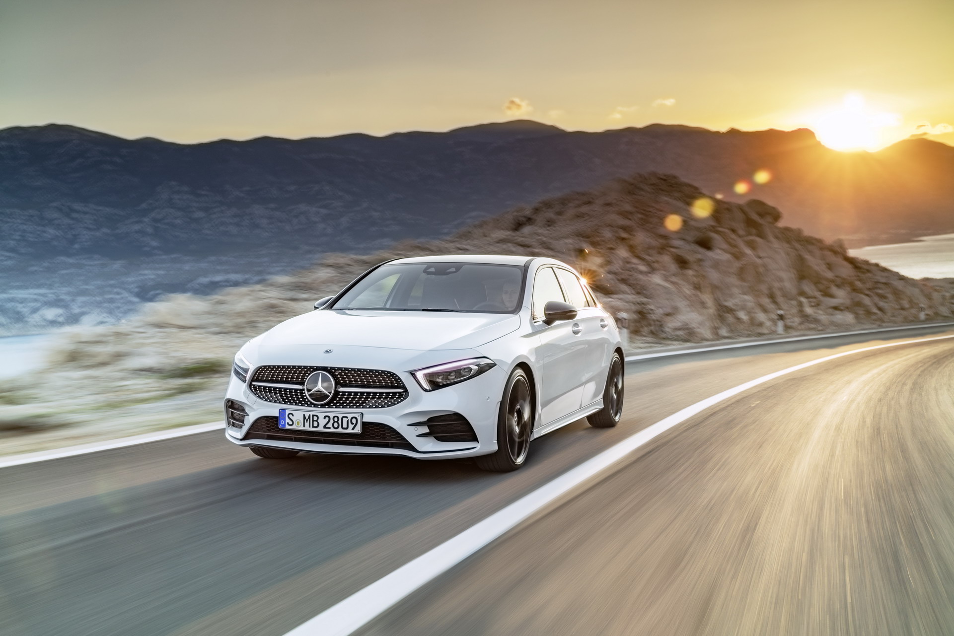 Yeni kasa 2018 Mercedes A Serisi Resim Galerisi