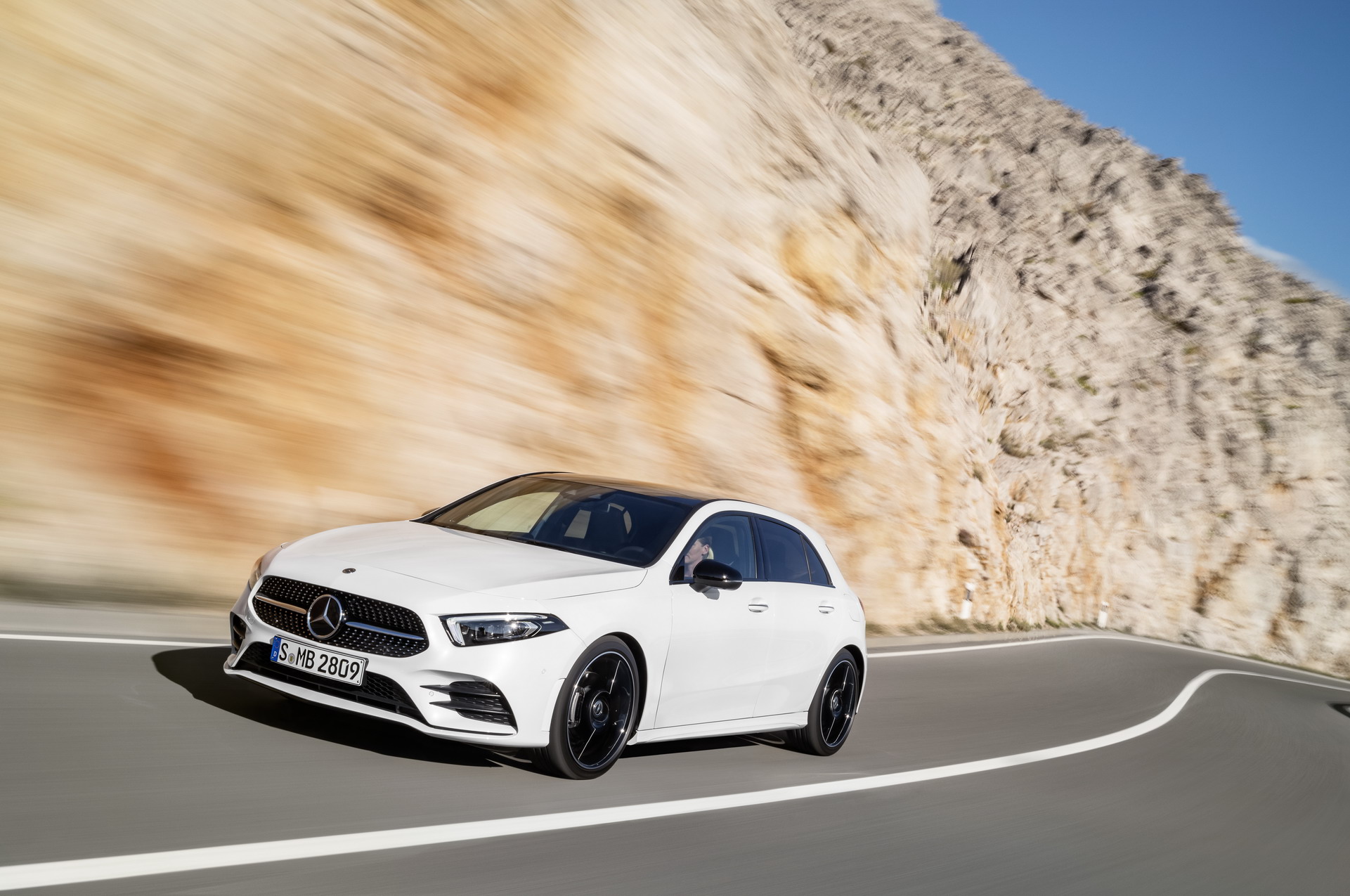 Yeni kasa 2018 Mercedes A Serisi Resim Galerisi