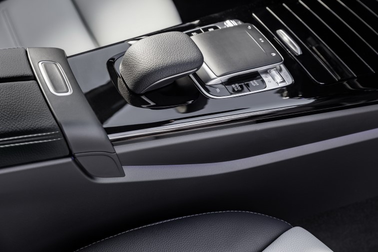 2019 Mercedes A-Serisi resim galerisi